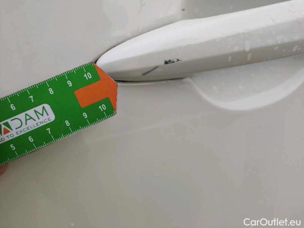  Nissan  Qashqai NISSAN  / 2021 / 5P / todoterreno DIG-T 116kW Xtronic N-Connecta #22