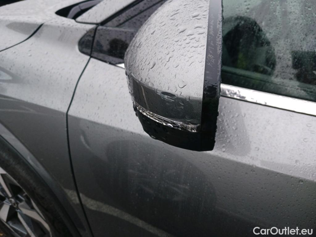  Nissan  Qashqai NISSAN  / 2021 / 5P / todoterreno DIG-T 116kW mHEV Xtronic Premiere Edit.(SL) #15