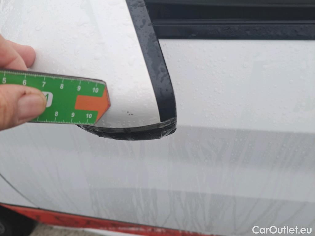  Peugeot  208 PEUGEOT  / 2019 / 5P / berlina con portón PureTech 73kW (100CV) Allure #23