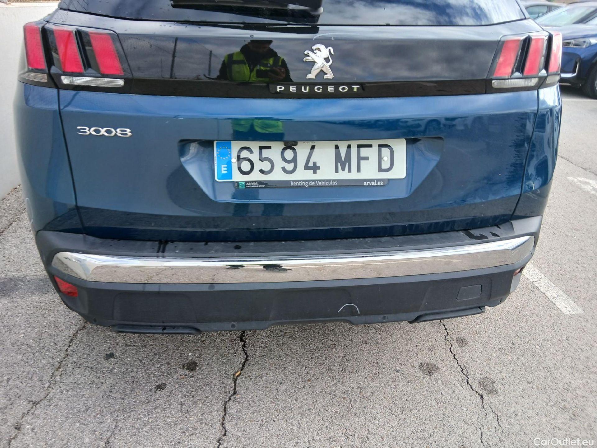  Peugeot  3008  Allure Pack 1.5 HDi 130CV AT8 E6d #35