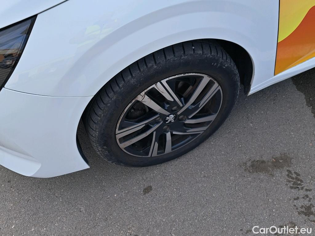  Peugeot  208 PEUGEOT  / 2019 / 5P / berlina con portón PureTech 73kW (100CV) Allure #1