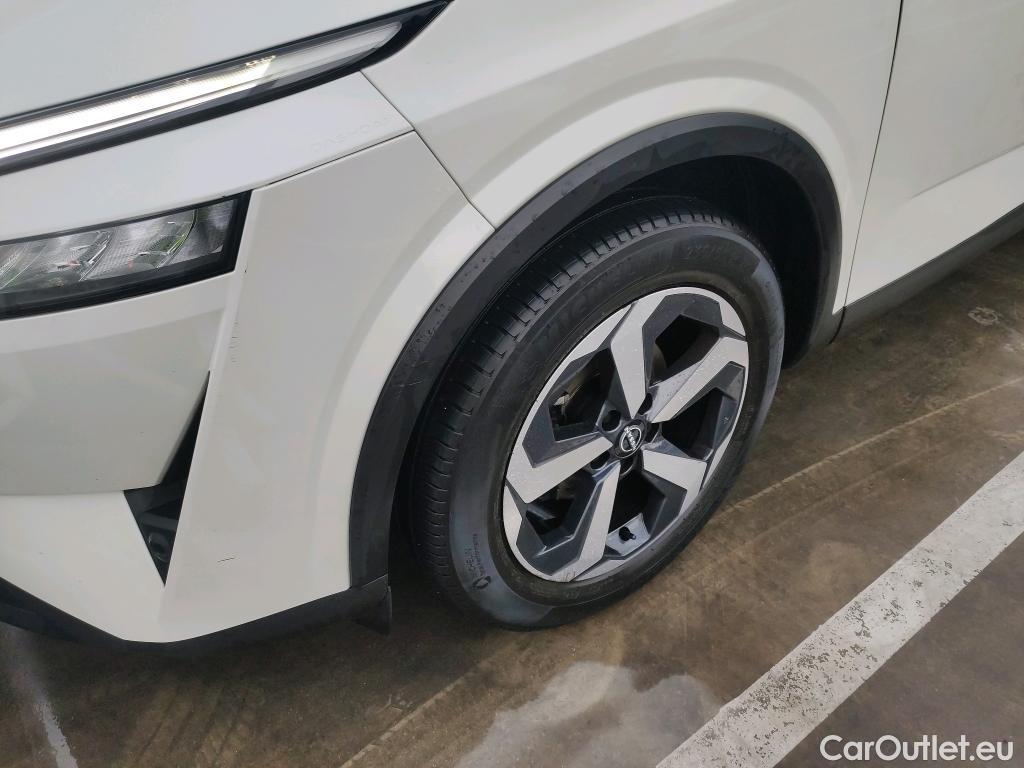  Nissan  Qashqai NISSAN  / 2021 / 5P / todoterreno DIG-T 116kW Xtronic N-Connecta #17