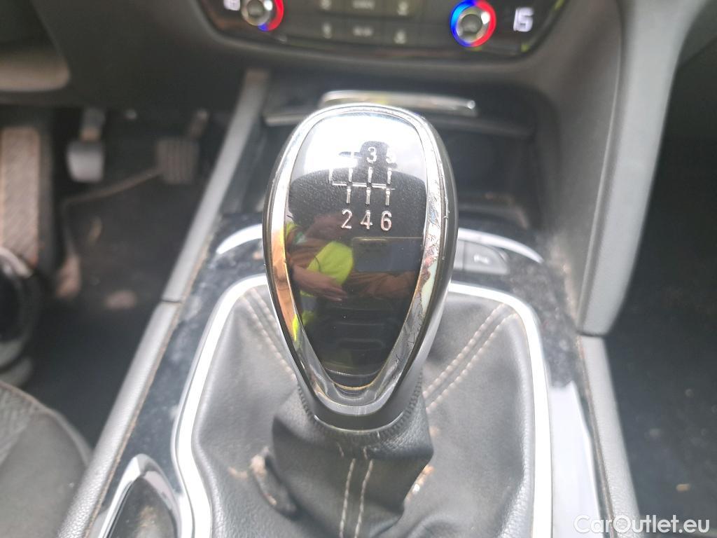  Opel  Insignia OPEL  5p 2G berlina con portón GS 1.6 CDTi 100kW Turbo D Selective #43