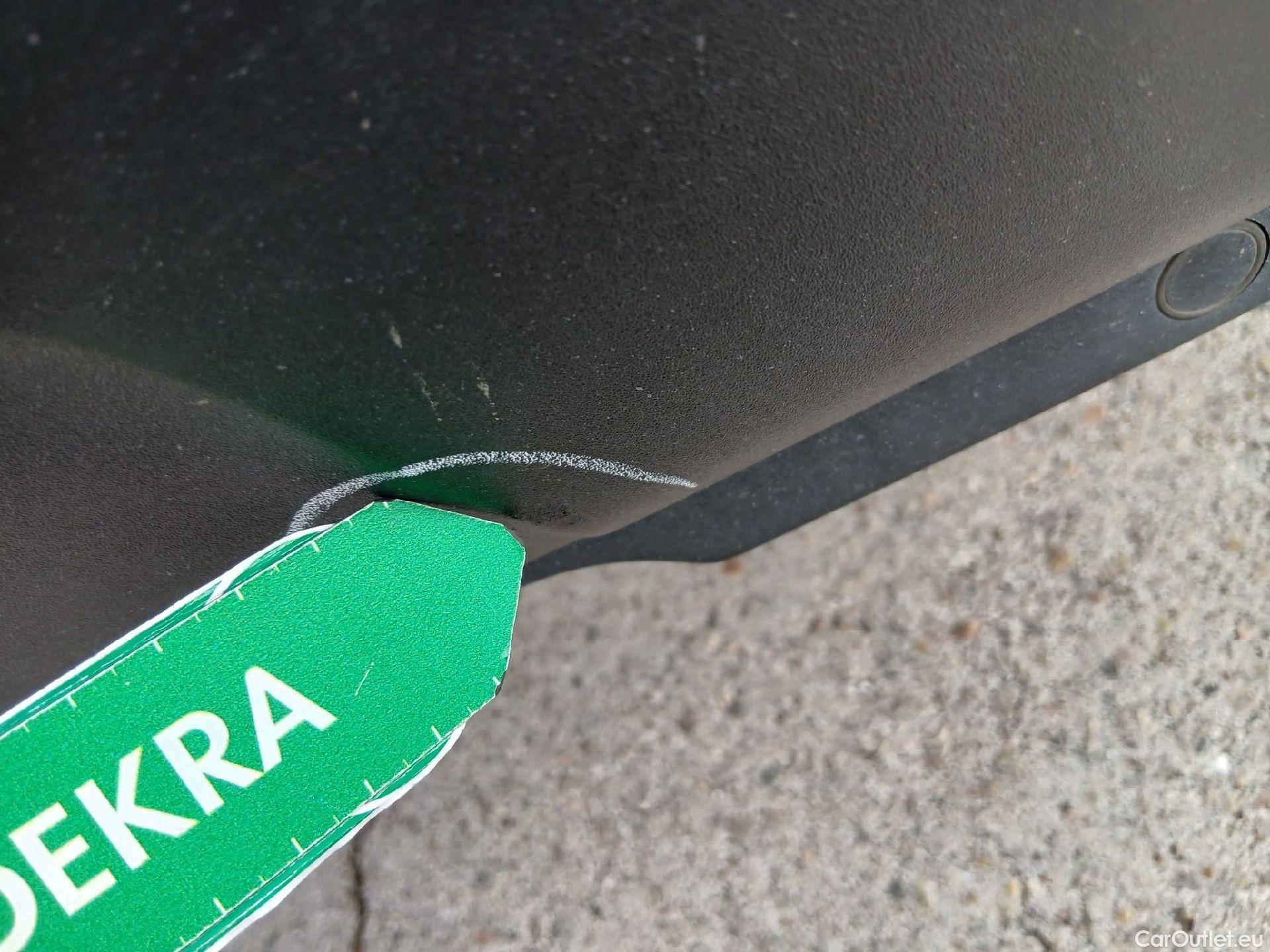  Peugeot  3008  Allure Pack 1.5 HDi 130CV AT8 E6d #34