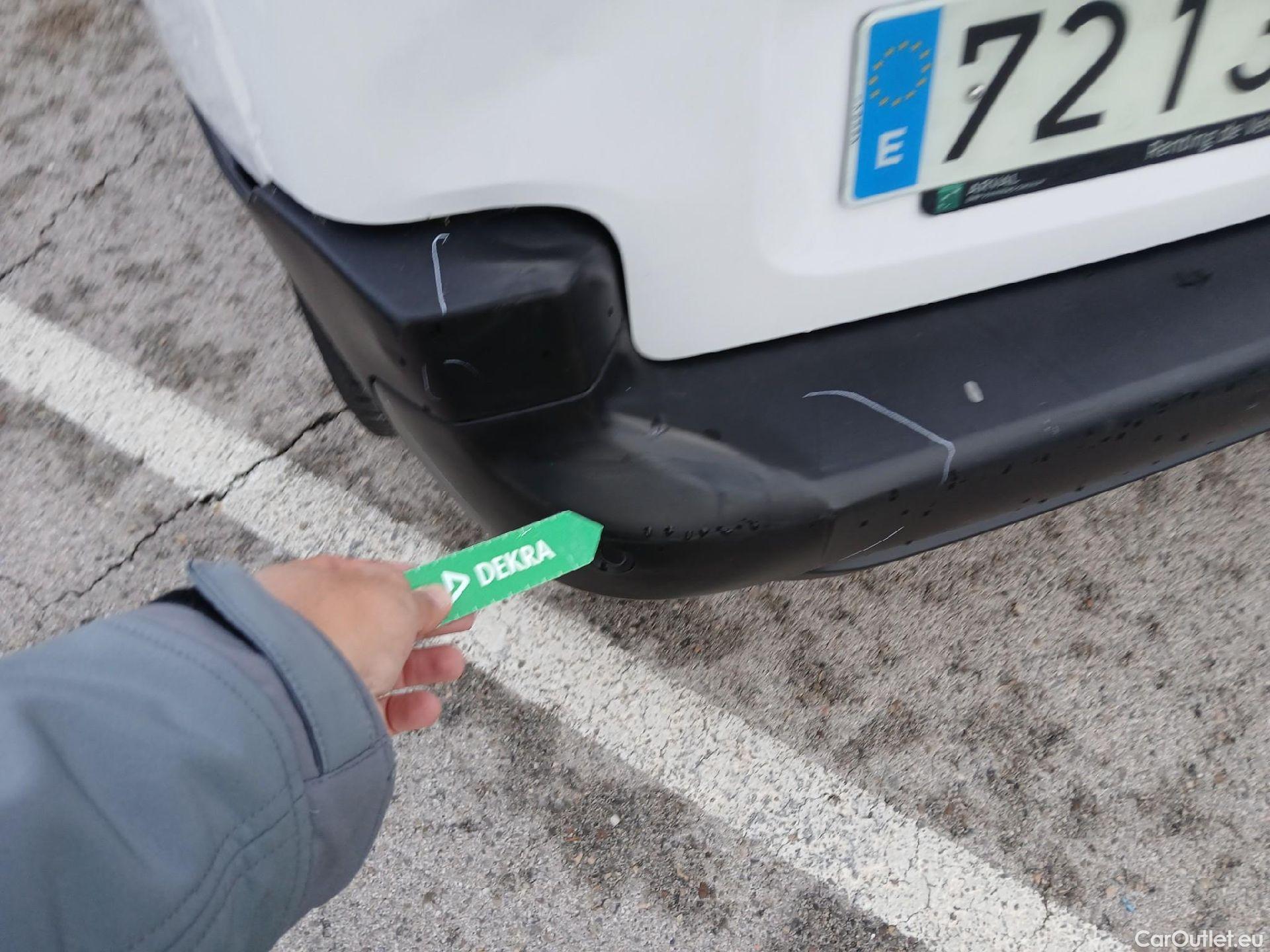  Citroen  Berlingo  Combi Live Pack Business M 1.5 BlueHDi 100CV MT6 E6d #30