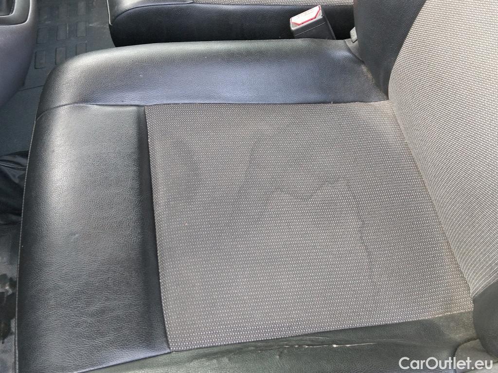  Citroen  Jumpy CITROEN  / 2016 / 4P / furgón Talla M BlueHDi 120 S&S 6v Club (CA) #28