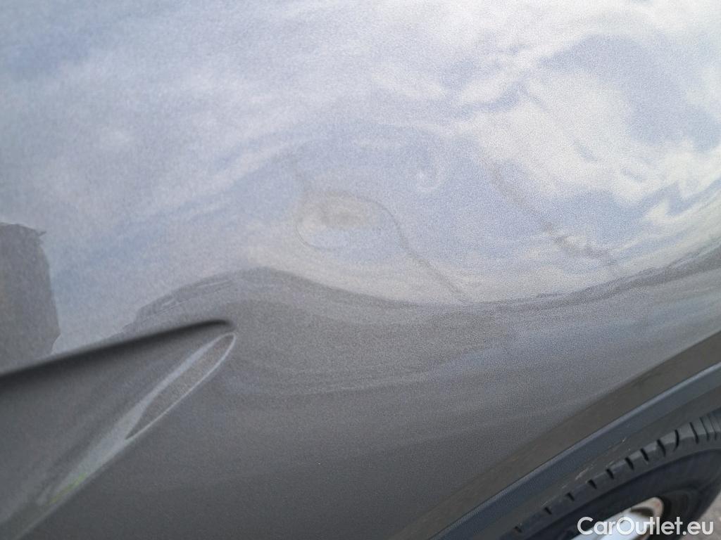  Volkswagen  T-CROSS VOLKSWAGEN  / 2018 / 5P / todoterreno Advance 1.0 TSI 85kW (115CV) DSG (AC) #9