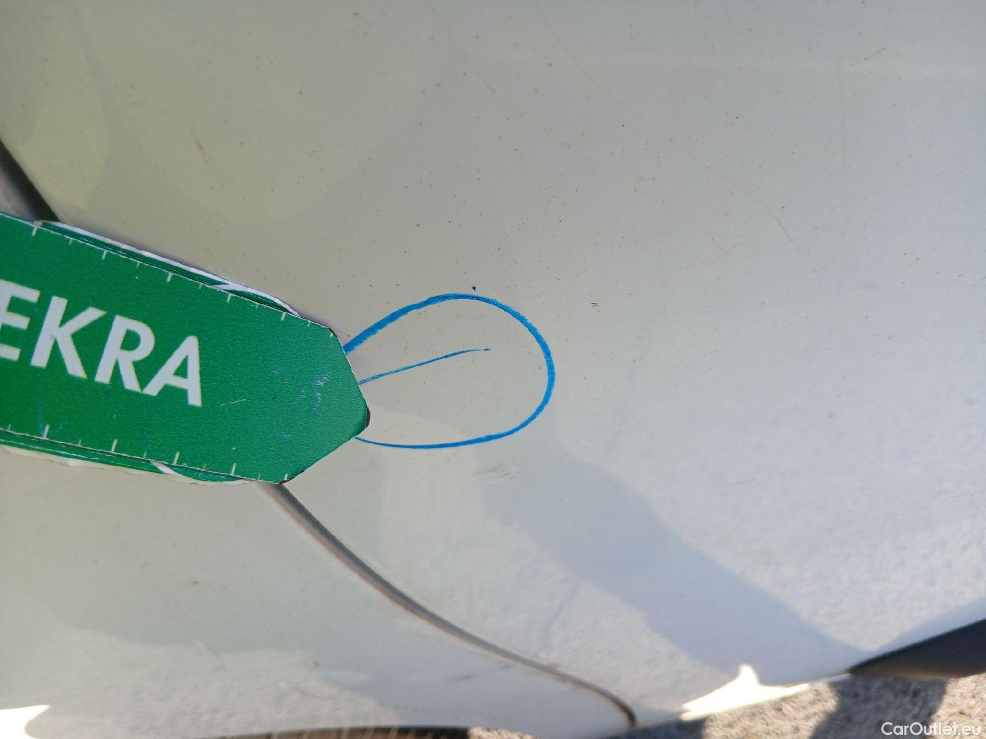  Citroen  Berlingo CITROEN  / 2018 / 3P / furgón derivado de turismo Talla M BlueHDi 100 CONTROL #33