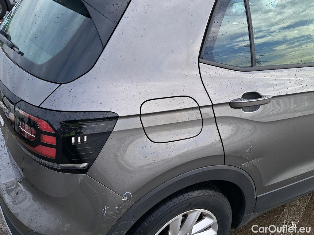  Volkswagen  T-CROSS VOLKSWAGEN  / 2018 / 5P / todoterreno Advance 1.0 TSI 85kW (115CV) DSG (AC) #26