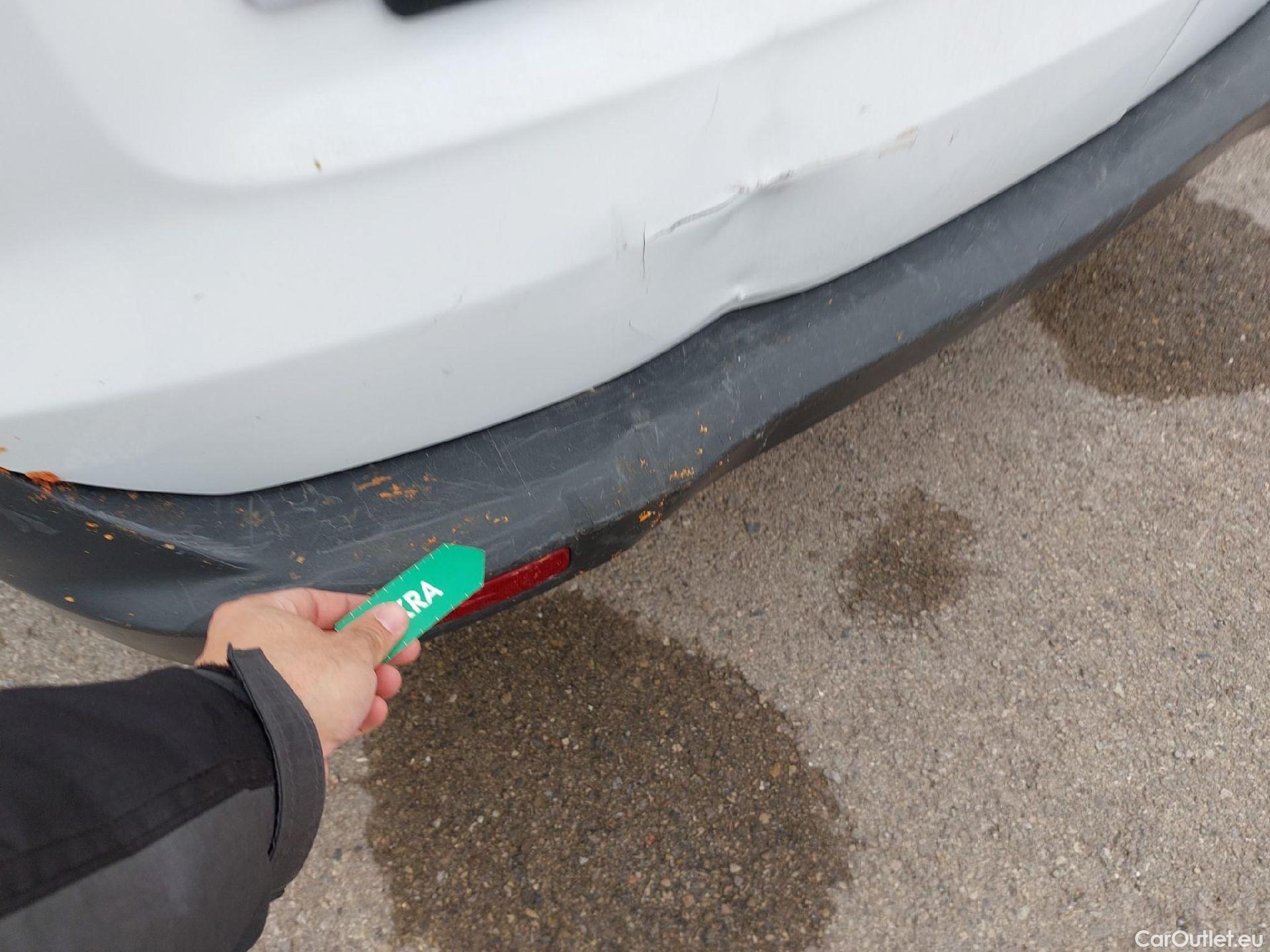  Ford  Transit  Courier Trend 1.5 TDCi 100CV MT6 E6d #10