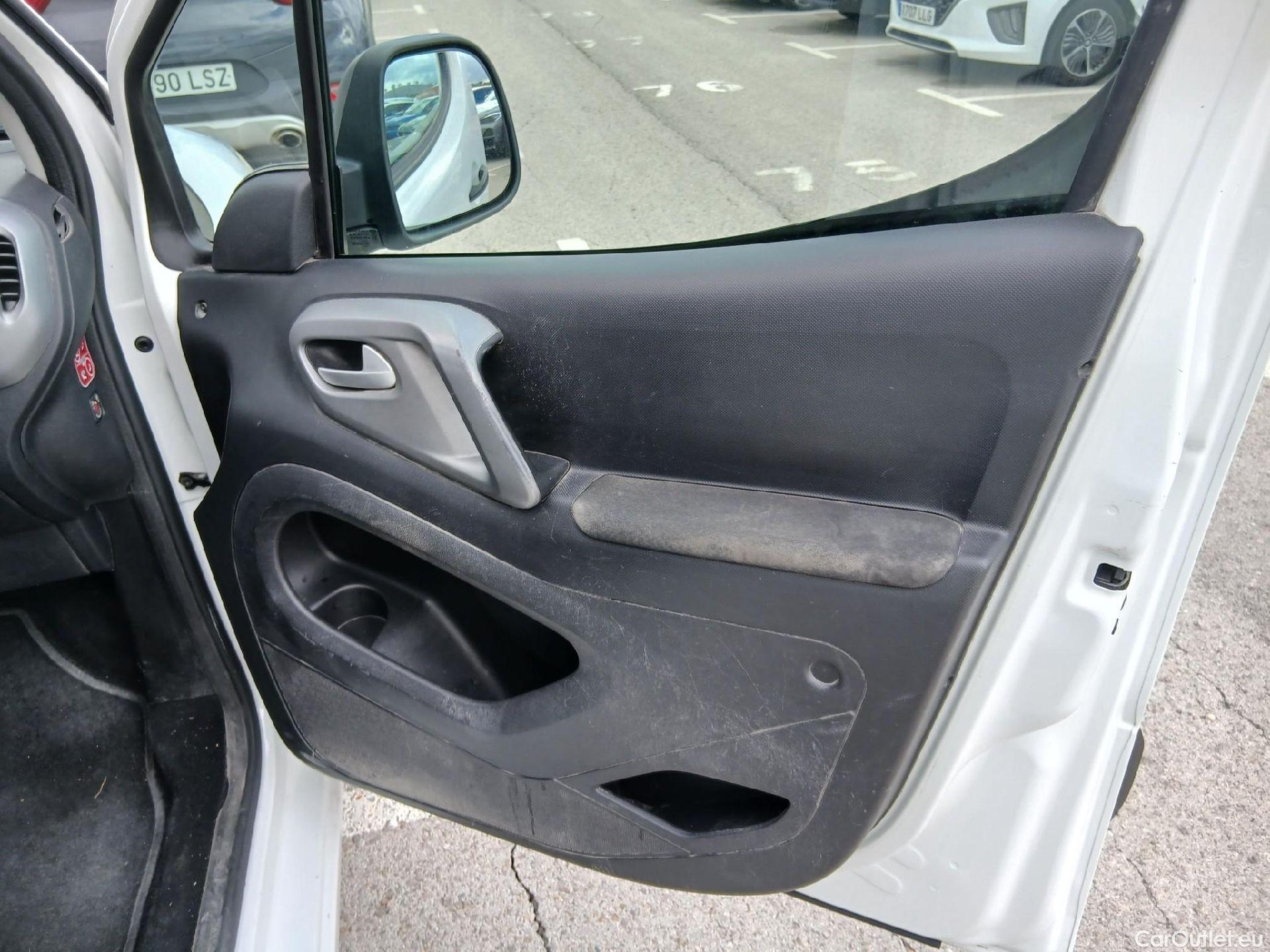  Citroen  Berlingo CITROEN  VU 4p 2G combi Multispace LIVE Edit.BlueHDi 74KW (100CV #56