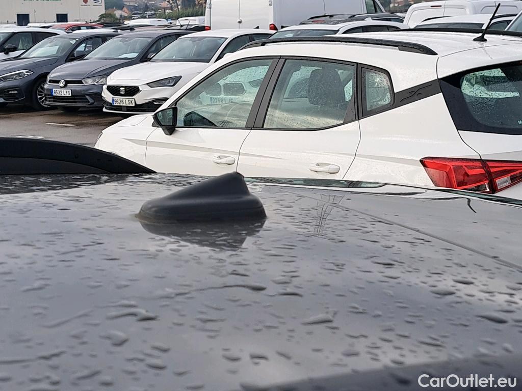  Volkswagen  T-CROSS VOLKSWAGEN  / 2018 / 5P / todoterreno Advance 1.0 TSI 85kW (115CV) DSG (AC) #29