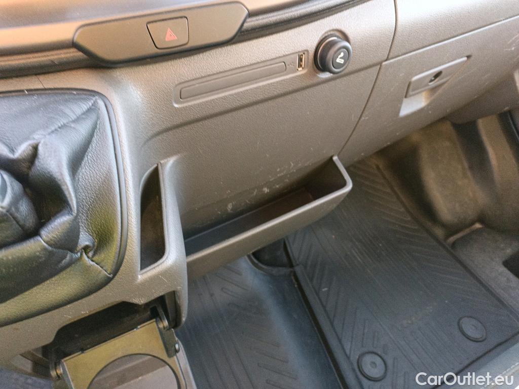  Ford  Transit FORD  / 2013 / 4P / furgón 350 96kW L2H2 Van Trend RWD MHEV #28