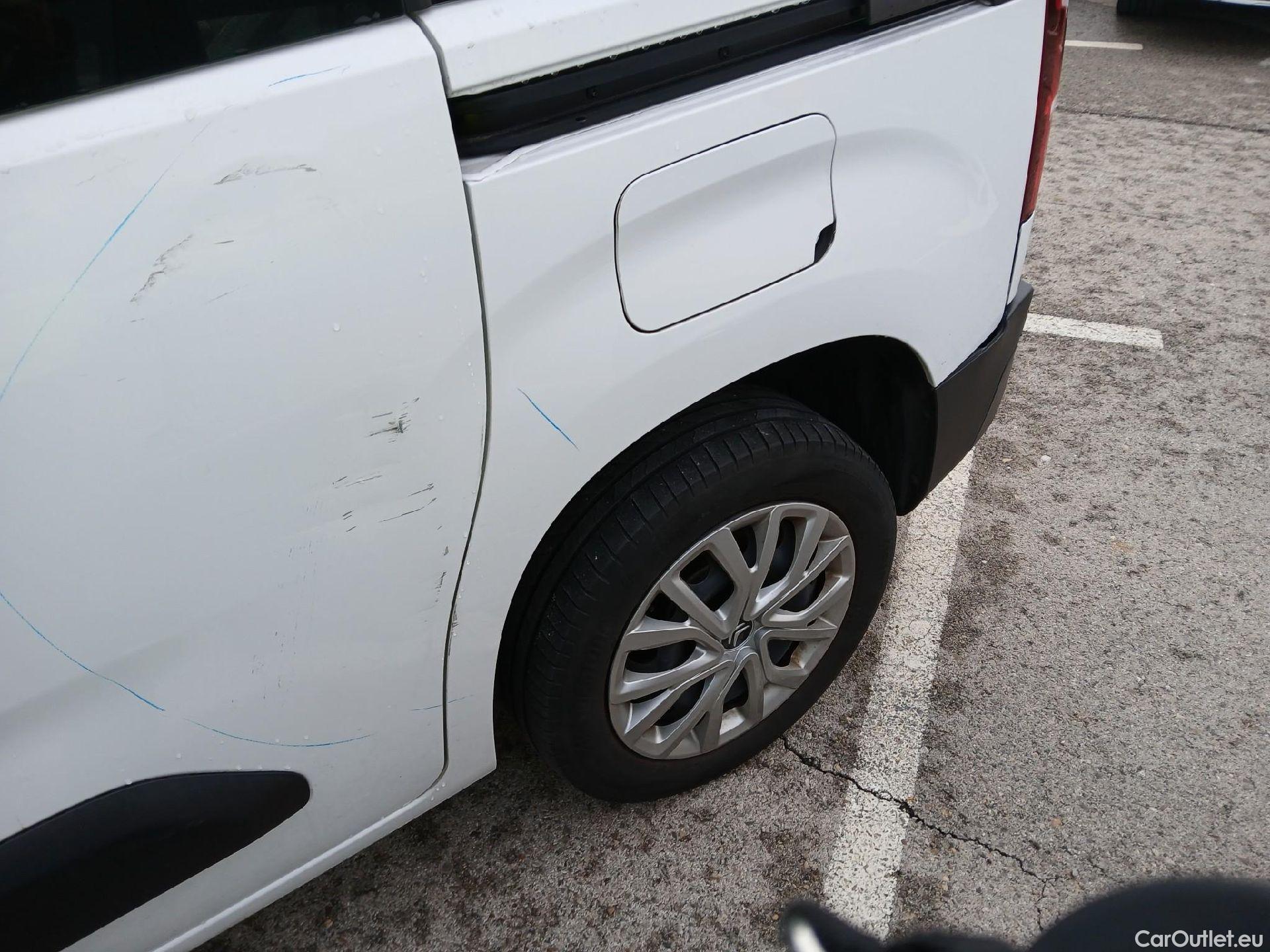  Citroen  Berlingo  Combi Live Pack Business M 1.5 BlueHDi 100CV MT6 E6d #26