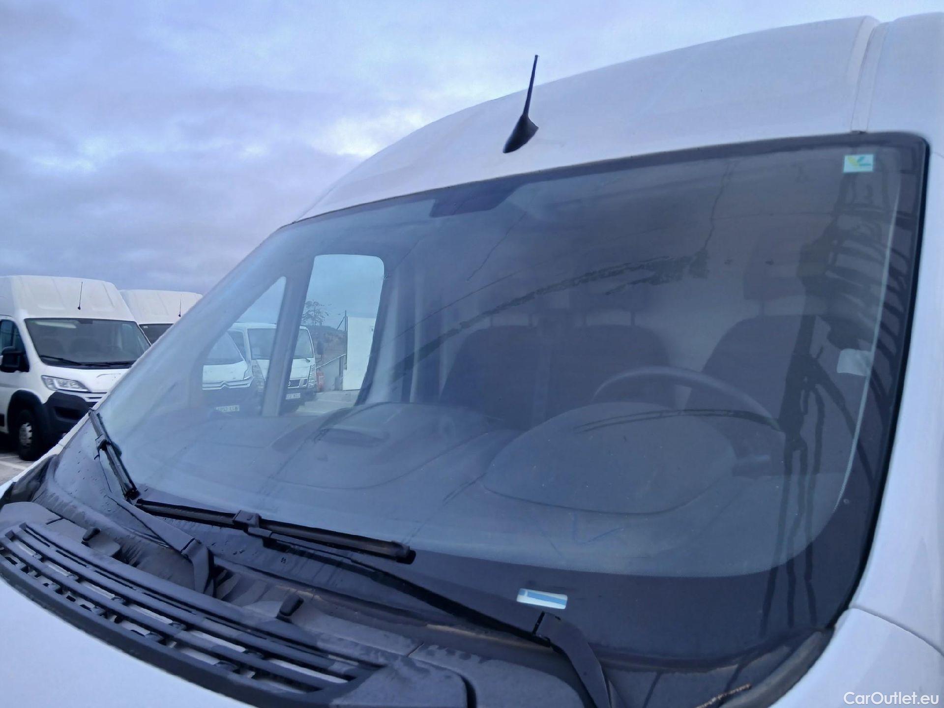  Citroen  Jumper CITROEN  / 2014 / 4P / furgón BlueHDi 103KW (140CV) Furgón 35L3H2 #20