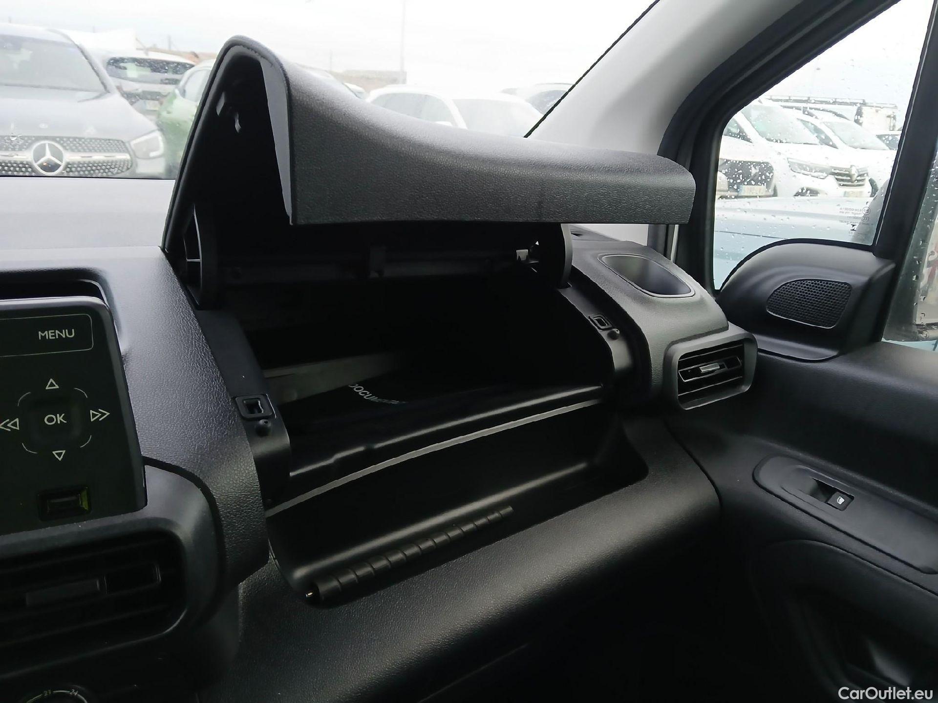  Citroen  Berlingo  Combi Live Pack Business M 1.5 BlueHDi 100CV MT6 E6d #2