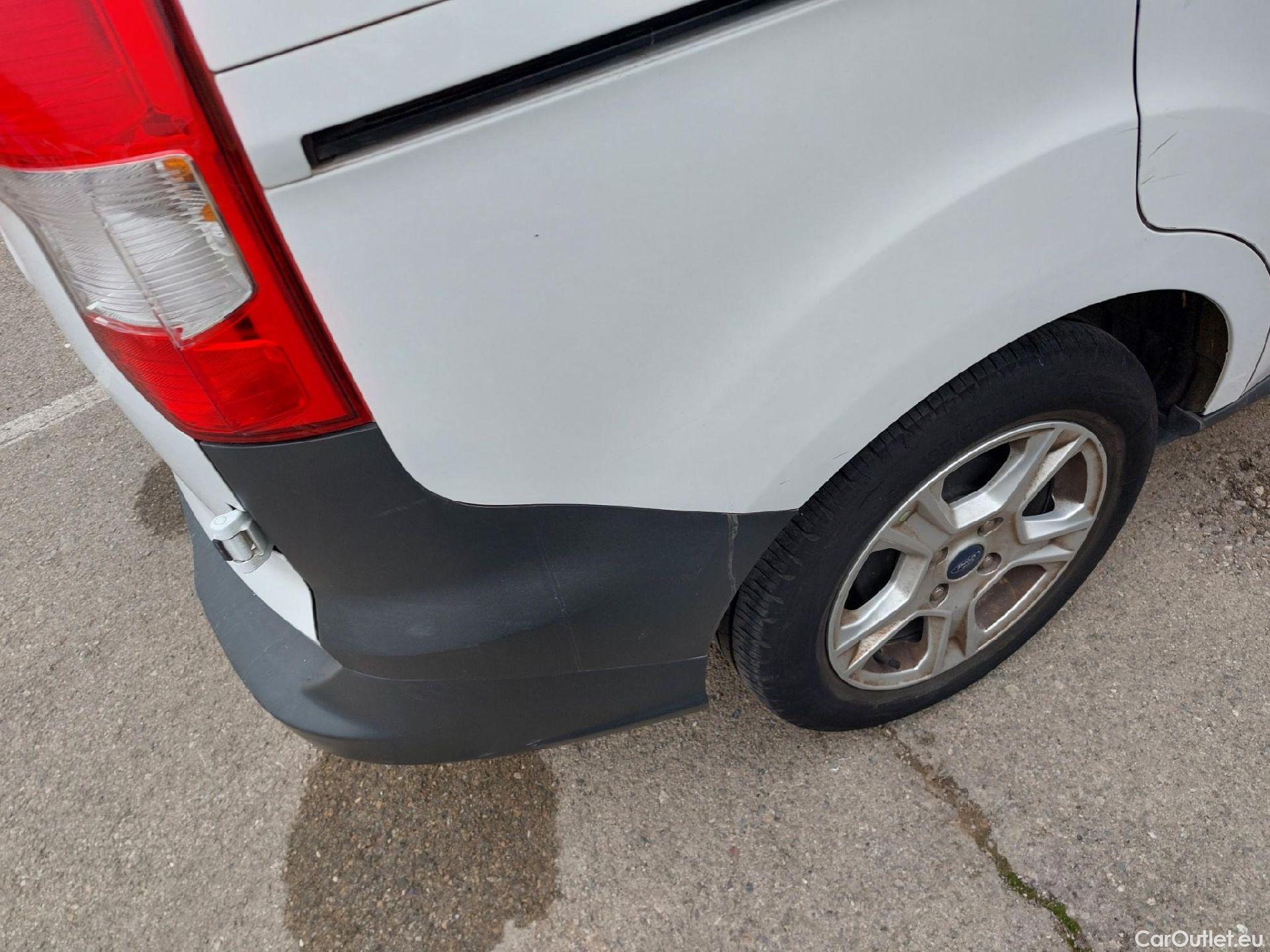  Ford  Transit  Courier Trend 1.5 TDCi 100CV MT6 E6d #16