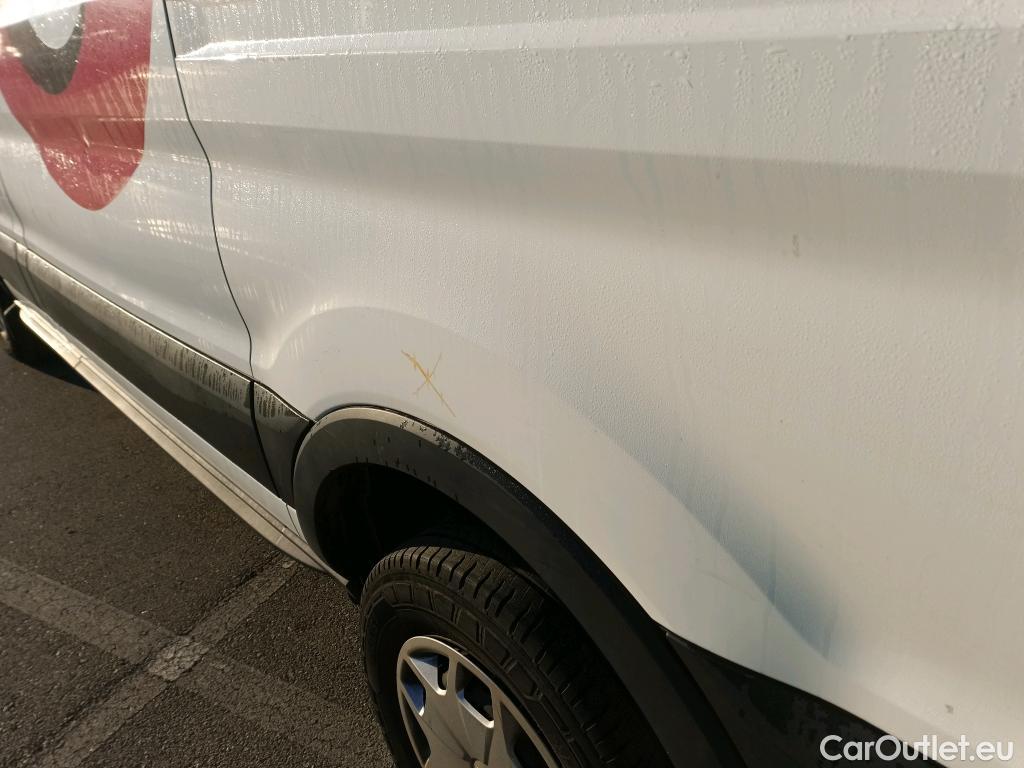  Ford  Transit FORD  / 2013 / 4P / furgón 350 96kW L2H2 Van Trend RWD MHEV #2