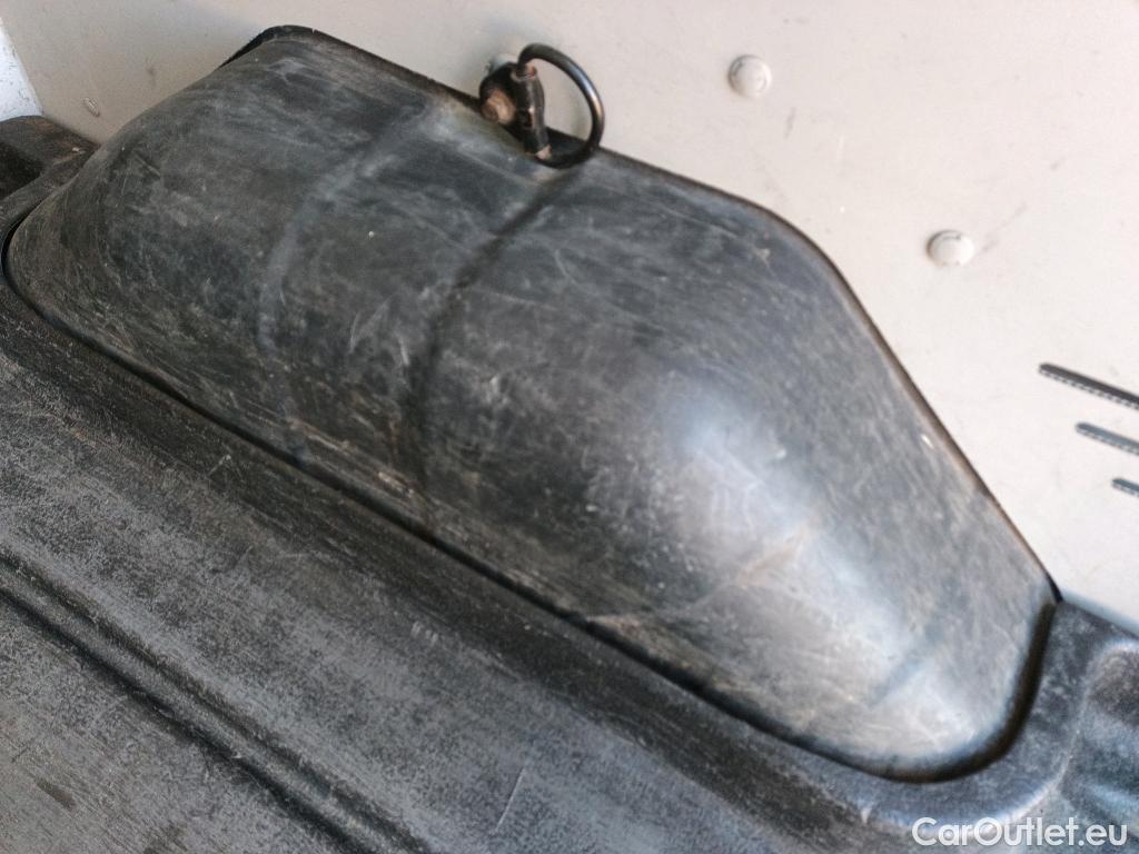  Ford  Transit FORD  / 2013 / 4P / furgón 350 96kW L2H2 Van Trend RWD MHEV #39