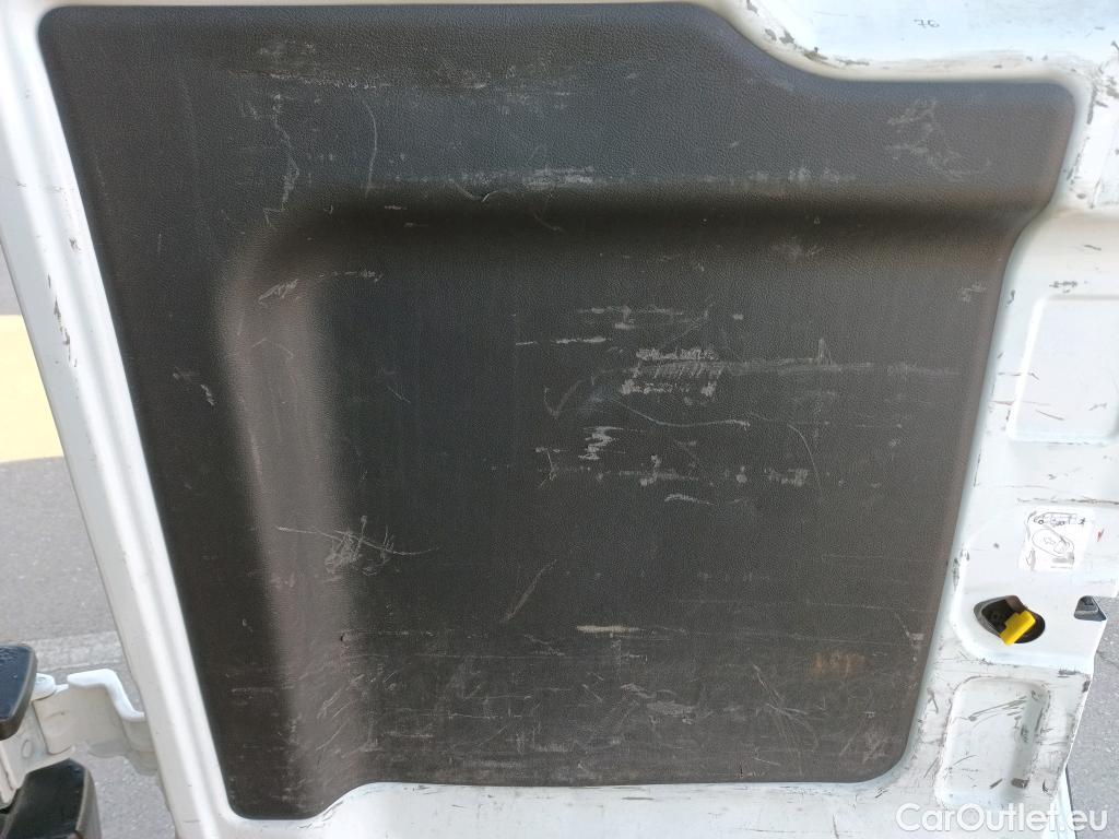  Ford  Transit FORD  / 2013 / 4P / furgón 350 96kW L2H2 Van Trend RWD MHEV #33