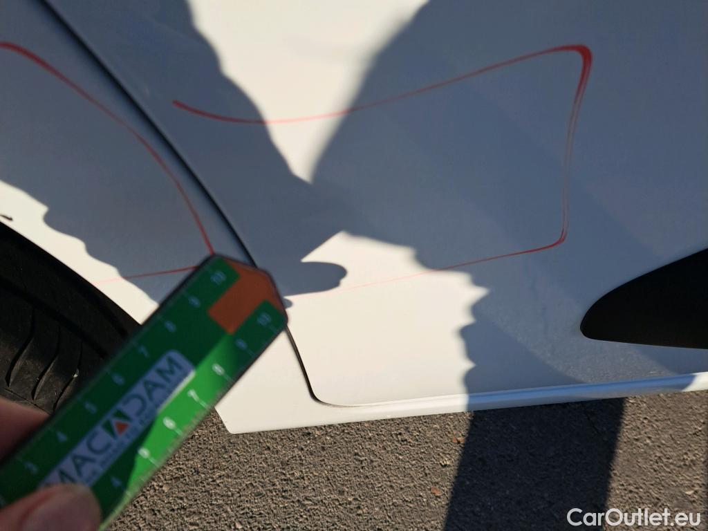  Citroen  Berlingo CITROEN  / 2018 / 4P / combi Talla M BlueHDi 100 LIVE (AC) #5