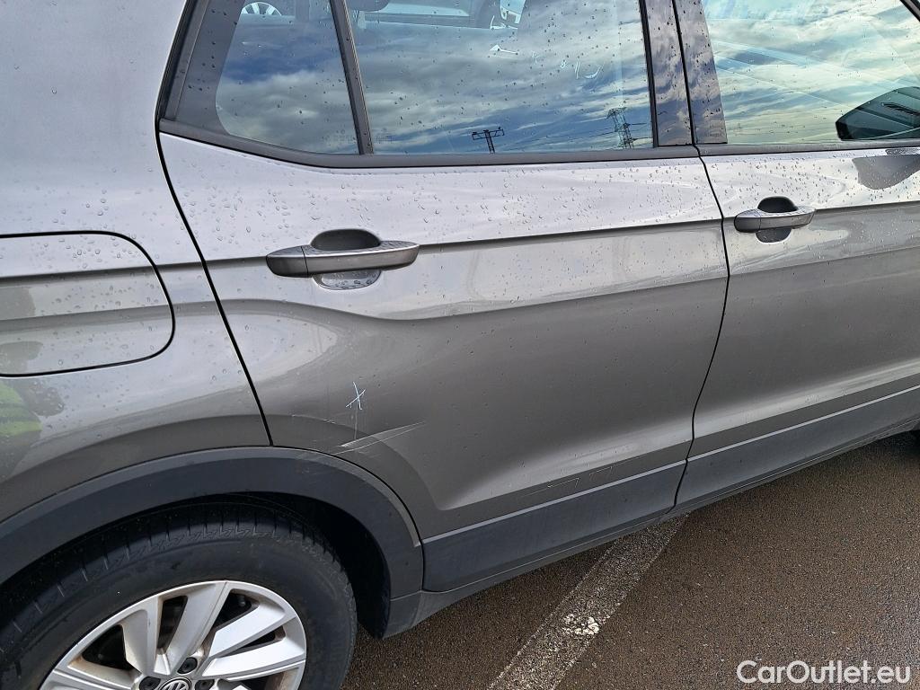  Volkswagen  T-CROSS VOLKSWAGEN  / 2018 / 5P / todoterreno Advance 1.0 TSI 85kW (115CV) DSG (AC) #5