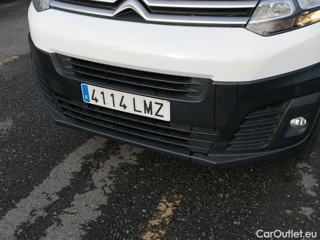  Citroen  Jumpy CITROEN  / 2016 / 4P / furgón Talla M BlueHDi 120 S&S 6v Club (CA) #30
