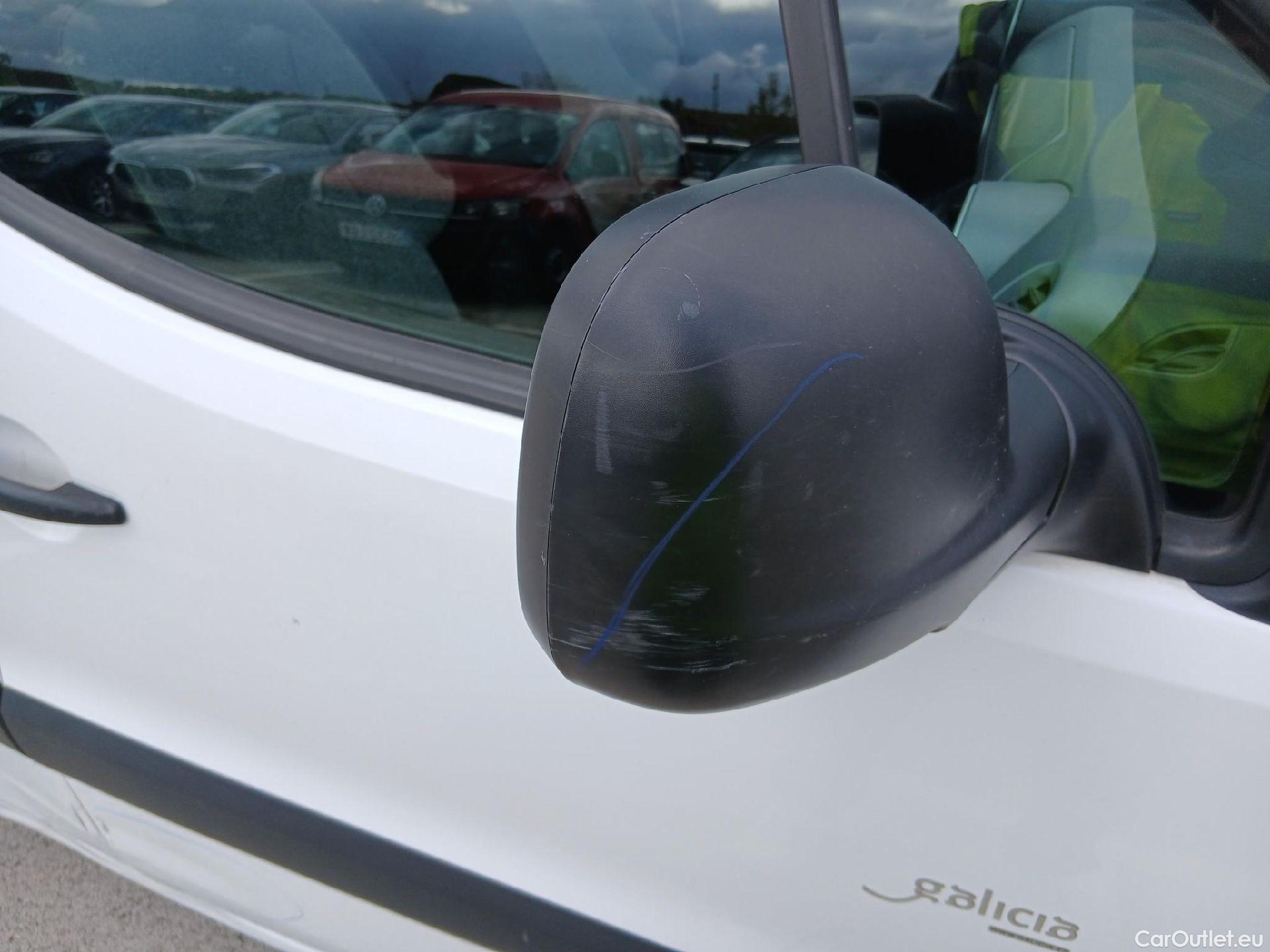  Citroen  Berlingo CITROEN  VU 4p 2G combi Multispace LIVE Edit.BlueHDi 74KW (100CV #59