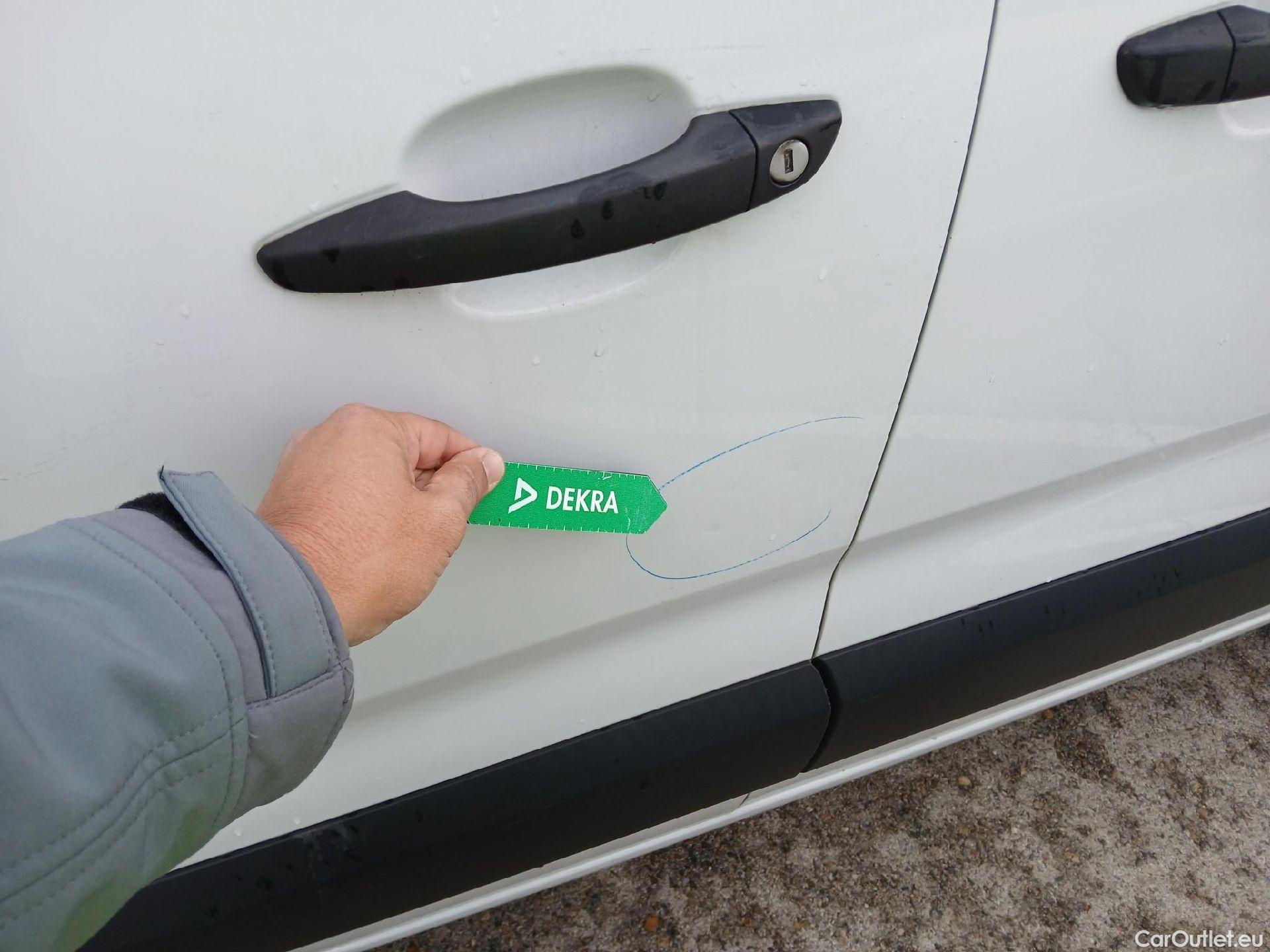  Citroen  Berlingo  Combi Live Pack Business M 1.5 BlueHDi 100CV MT6 E6d #21