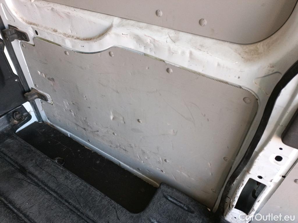  Ford  Transit FORD  / 2013 / 4P / furgón 350 96kW L2H2 Van Trend RWD MHEV #12