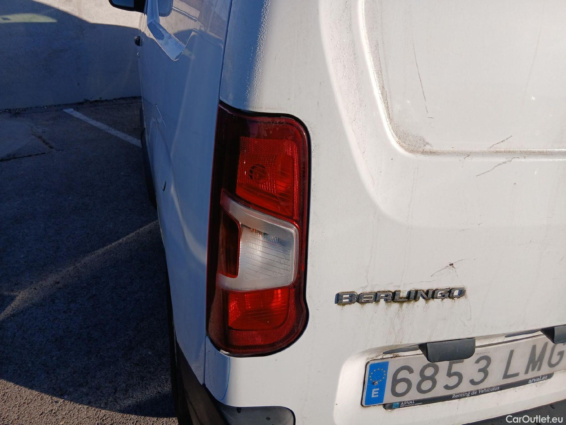  Citroen  Berlingo CITROEN  / 2018 / 3P / furgón derivado de turismo Talla M BlueHDi 100 CONTROL #18