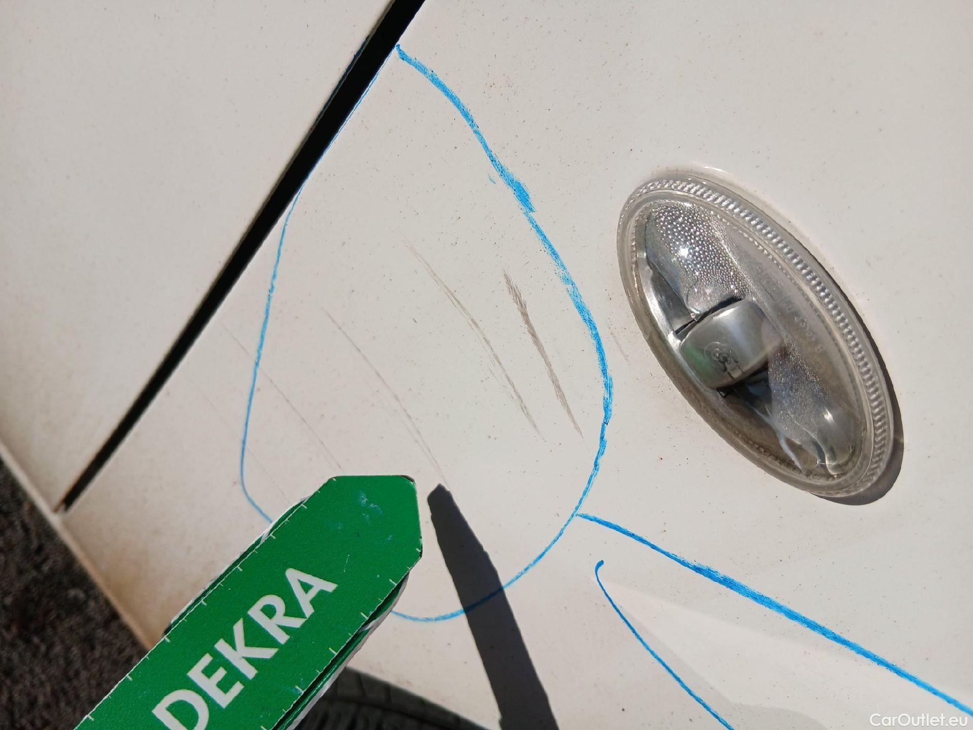  Citroen  Berlingo CITROEN  / 2018 / 3P / furgón derivado de turismo Talla M BlueHDi 100 CONTROL #42