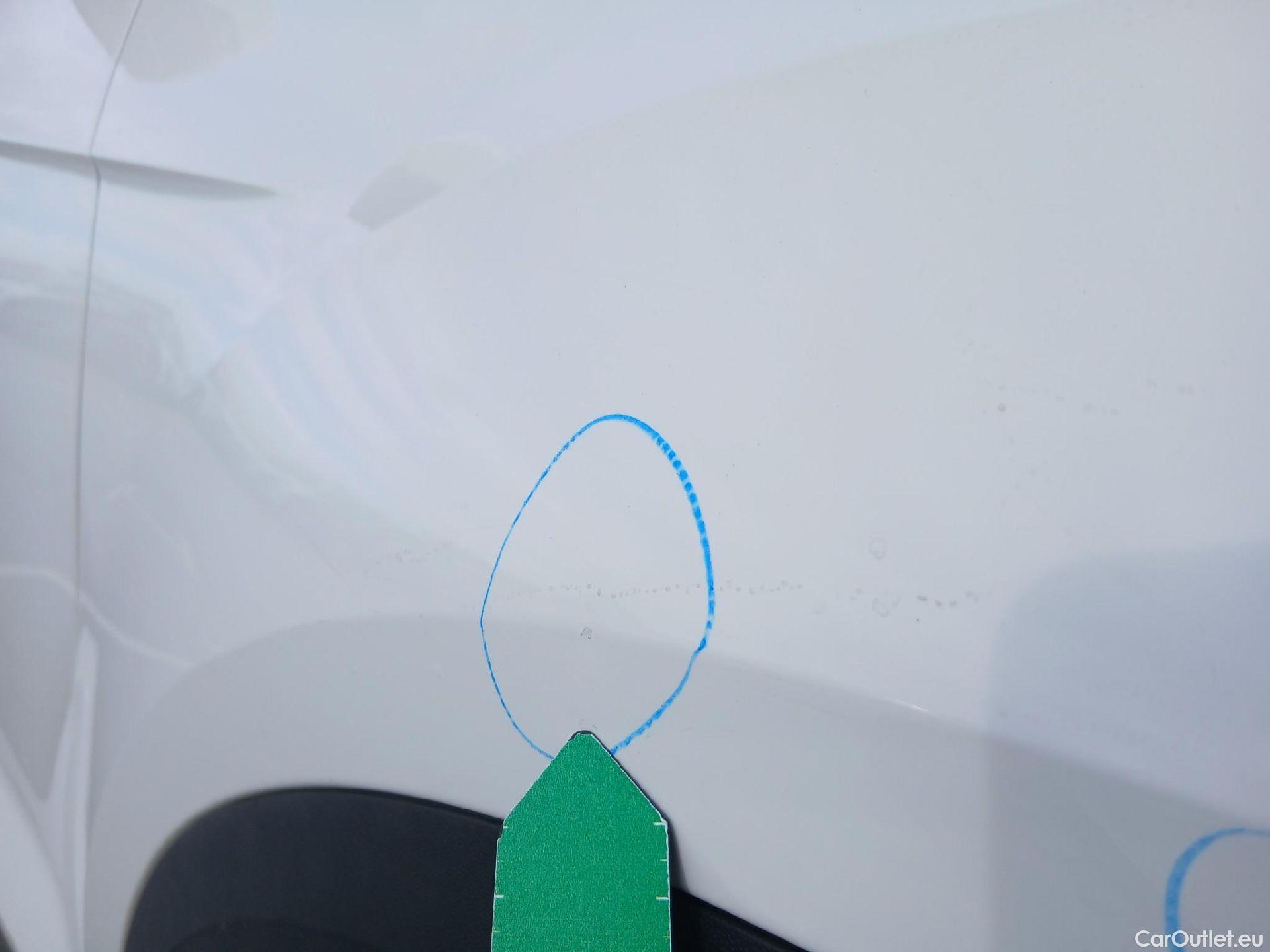  Volkswagen  T-ROC VOLKSWAGEN  / 2017 / 5P / todoterreno Advance 1.0 TSI 85kW (115CV) #43