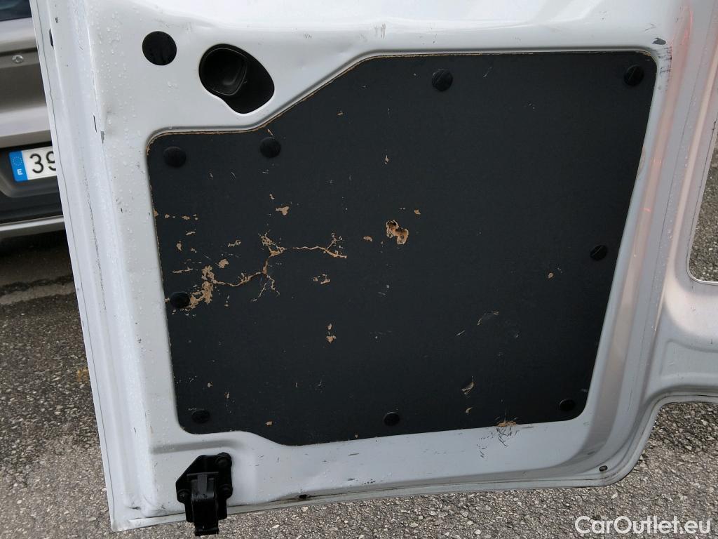  Citroen  Jumpy CITROEN  / 2016 / 4P / furgón Talla M BlueHDi 120 S&S 6v Club (CA) #41