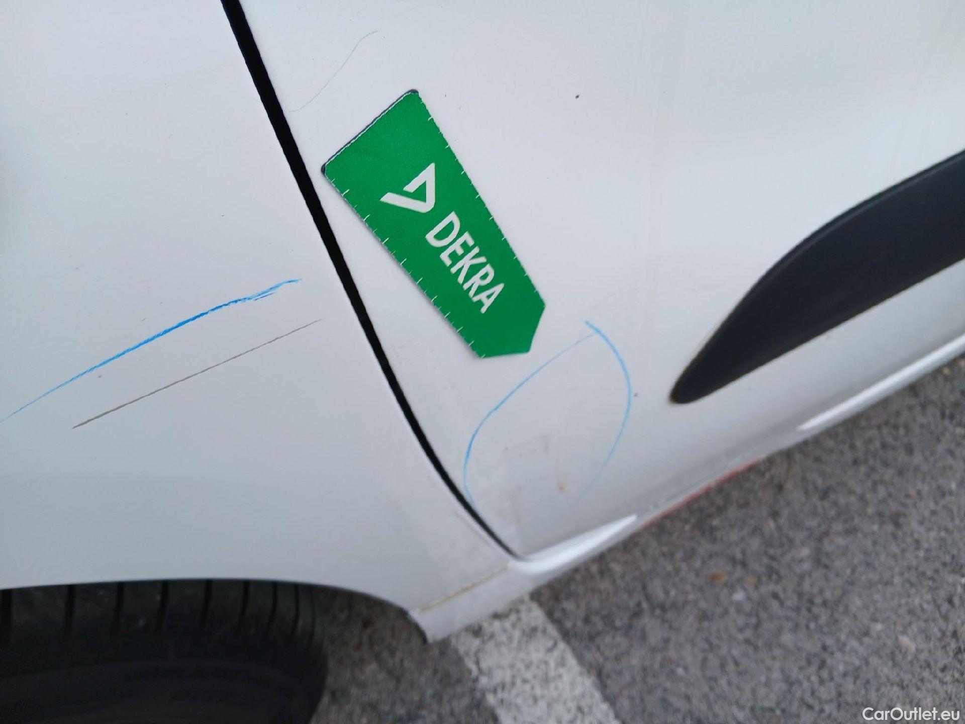  Citroen  Berlingo CITROEN  VU 4p 2G combi Multispace LIVE Edit.BlueHDi 74KW (100CV #19