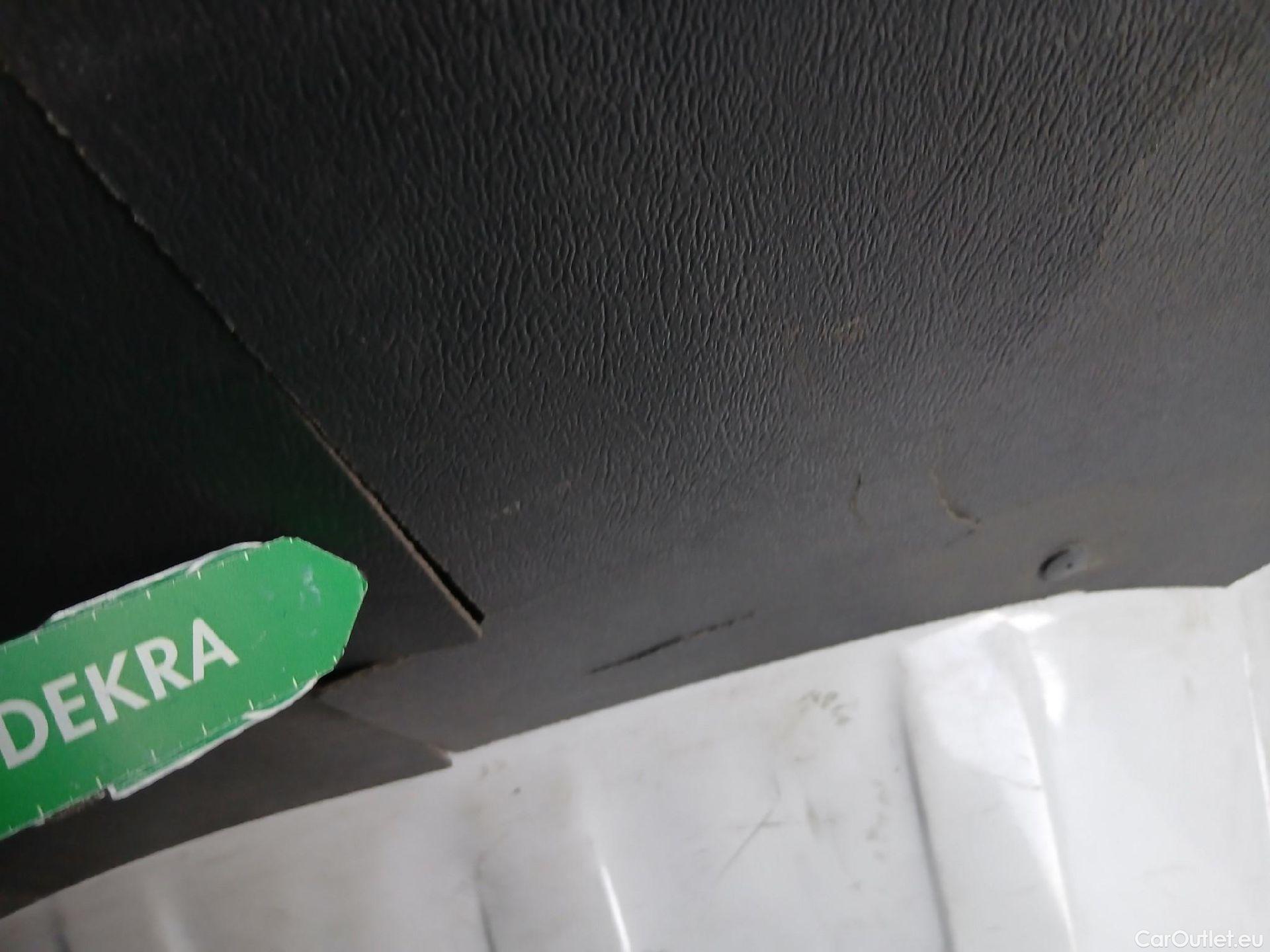  Citroen  Jumper CITROEN  / 2014 / 4P / furgón BlueHDi 103KW (140CV) Furgón 35L3H2 #17