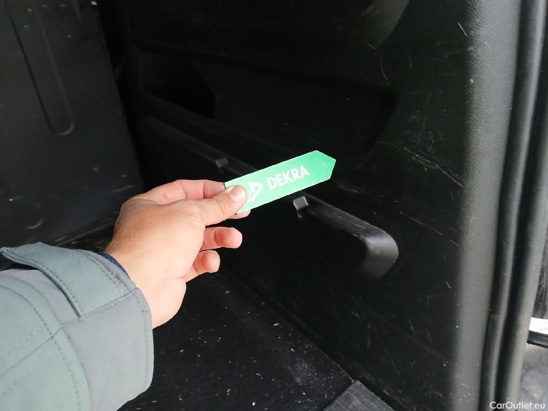  Citroen  Berlingo  Combi Live Pack Business M 1.5 BlueHDi 100CV MT6 E6d #7