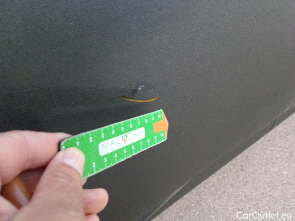  Toyota  RAV4 TOYOTA  / 2018 / 5P / todoterreno 2.5l 220H Advance #24