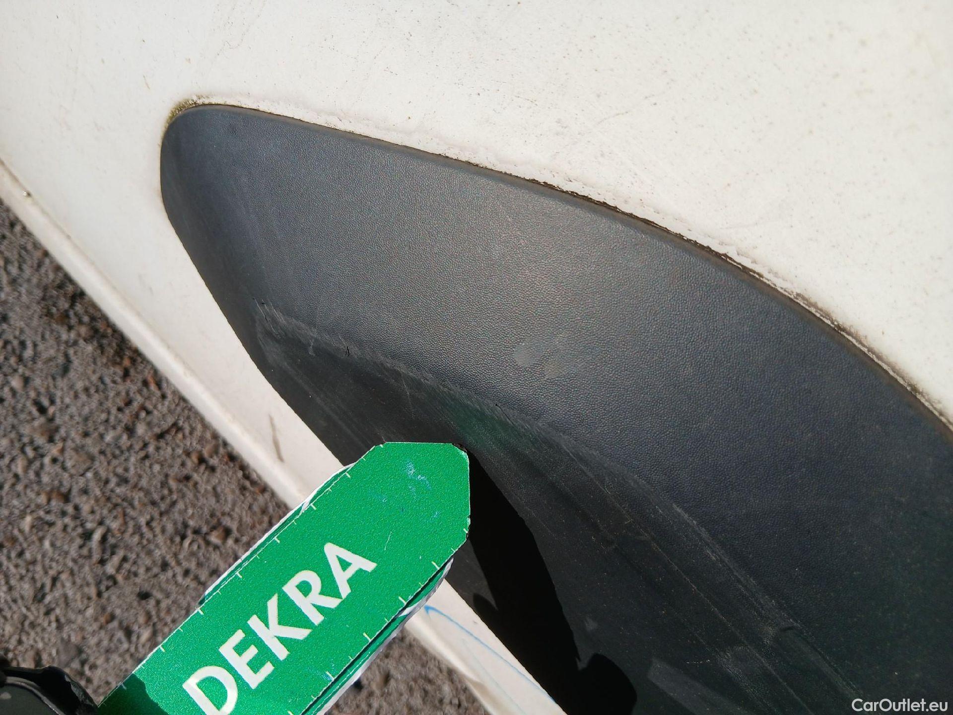  Citroen  Berlingo CITROEN  / 2018 / 3P / furgón derivado de turismo Talla M BlueHDi 100 CONTROL #37