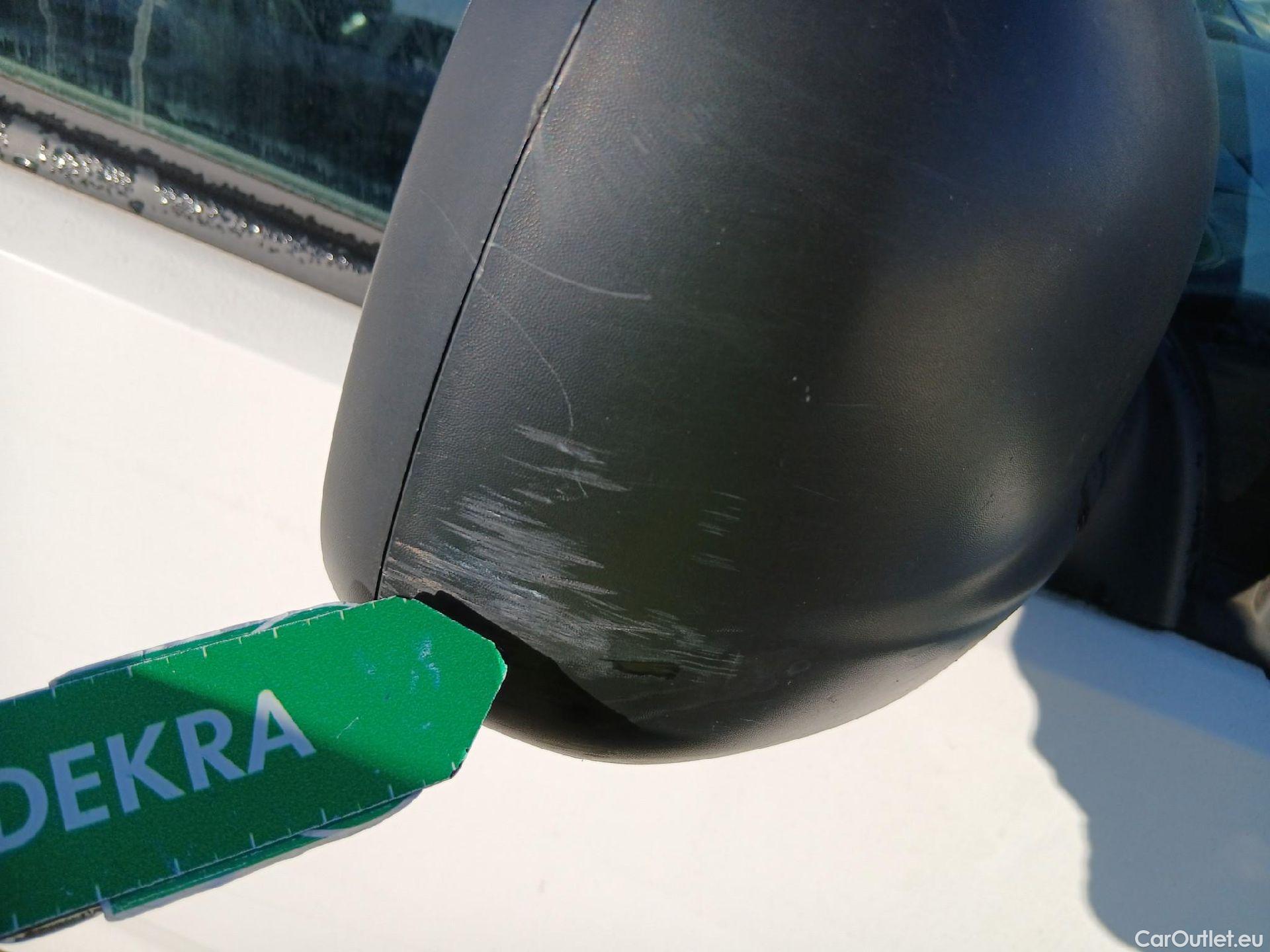  Citroen  Berlingo CITROEN  / 2018 / 3P / furgón derivado de turismo Talla M BlueHDi 100 CONTROL #40