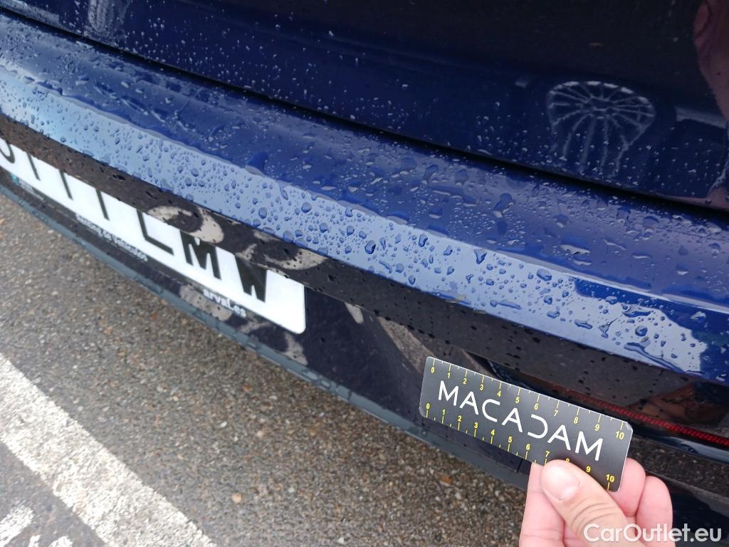  Volkswagen  Golf  VOLKSWAGEN / 2020 / 5P / berlina con portón 2.0 TDI 85kW (115CV) #25