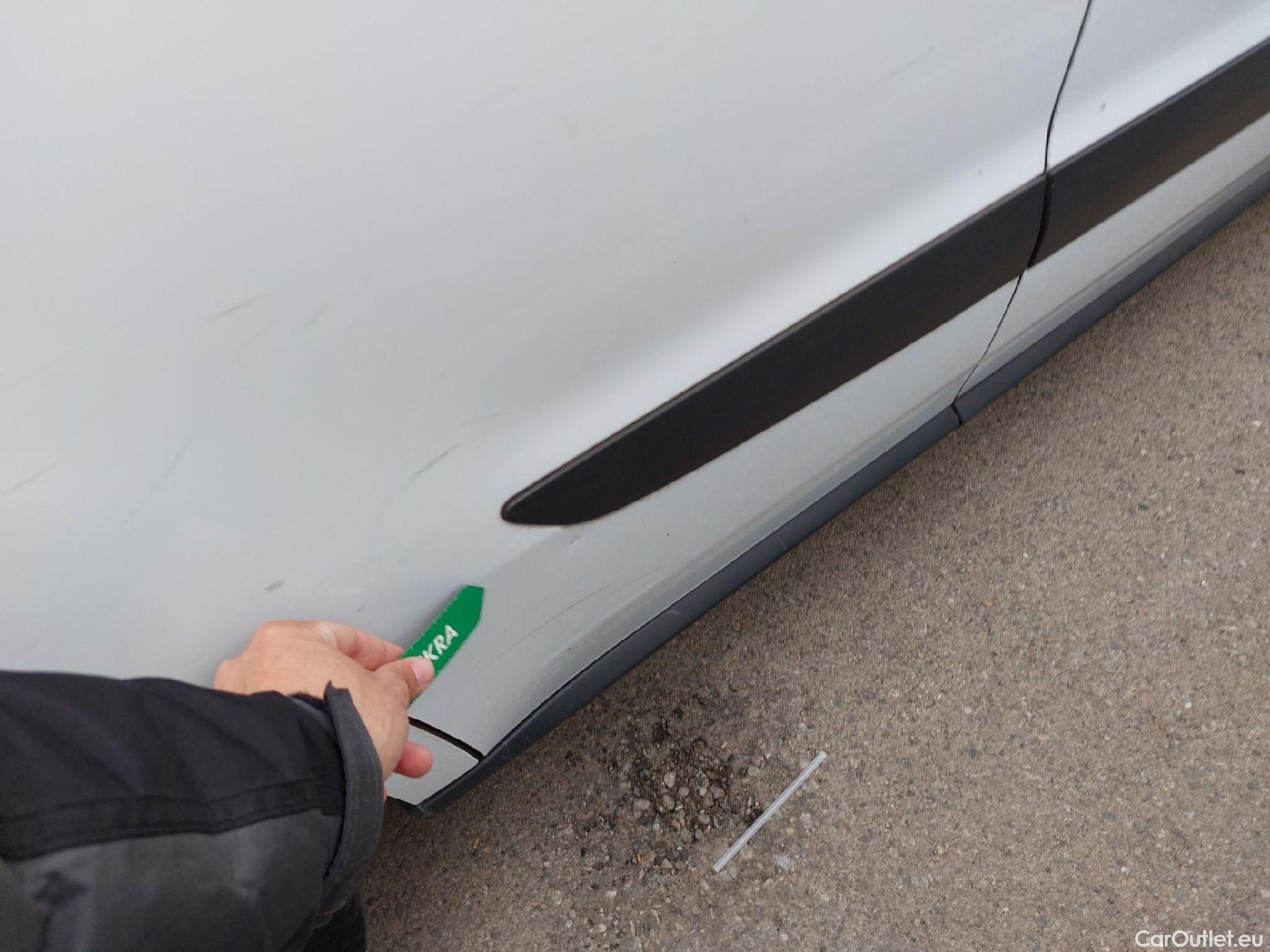  Ford  Transit  Courier Trend 1.5 TDCi 100CV MT6 E6d #21