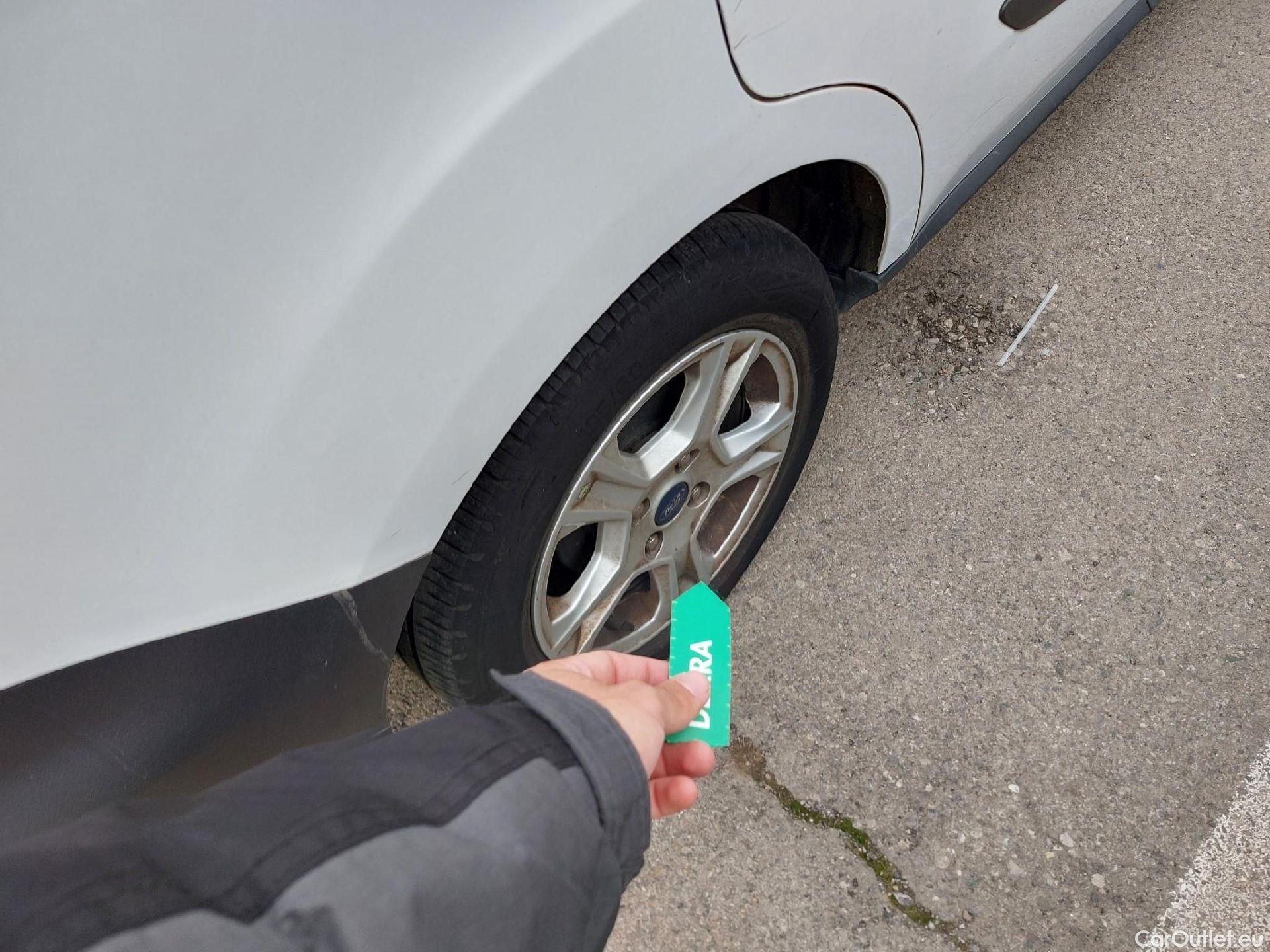  Ford  Transit  Courier Trend 1.5 TDCi 100CV MT6 E6d #17