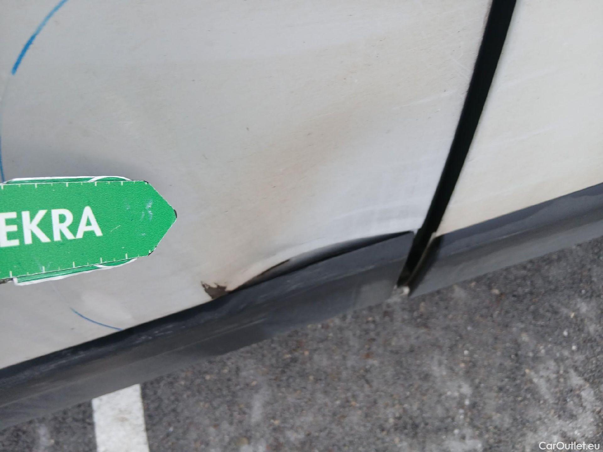  Citroen  Jumper CITROEN  / 2014 / 4P / furgón BlueHDi 103KW (140CV) Furgón 35L3H2 #46