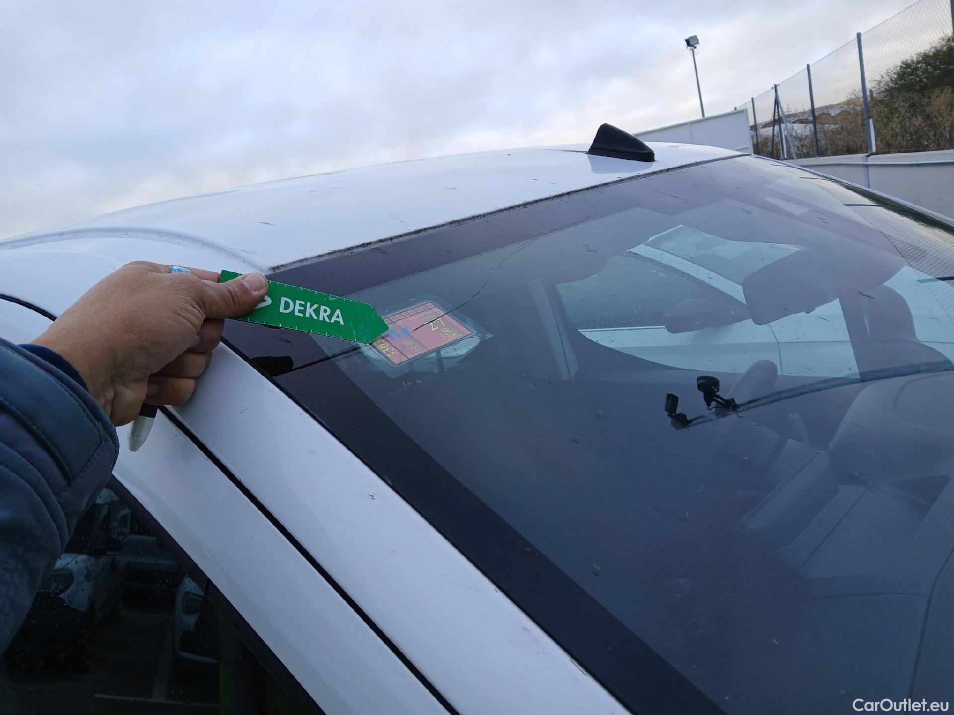  Citroen  Berlingo  Combi Live Pack Business M 1.5 BlueHDi 100CV MT6 E6d #19