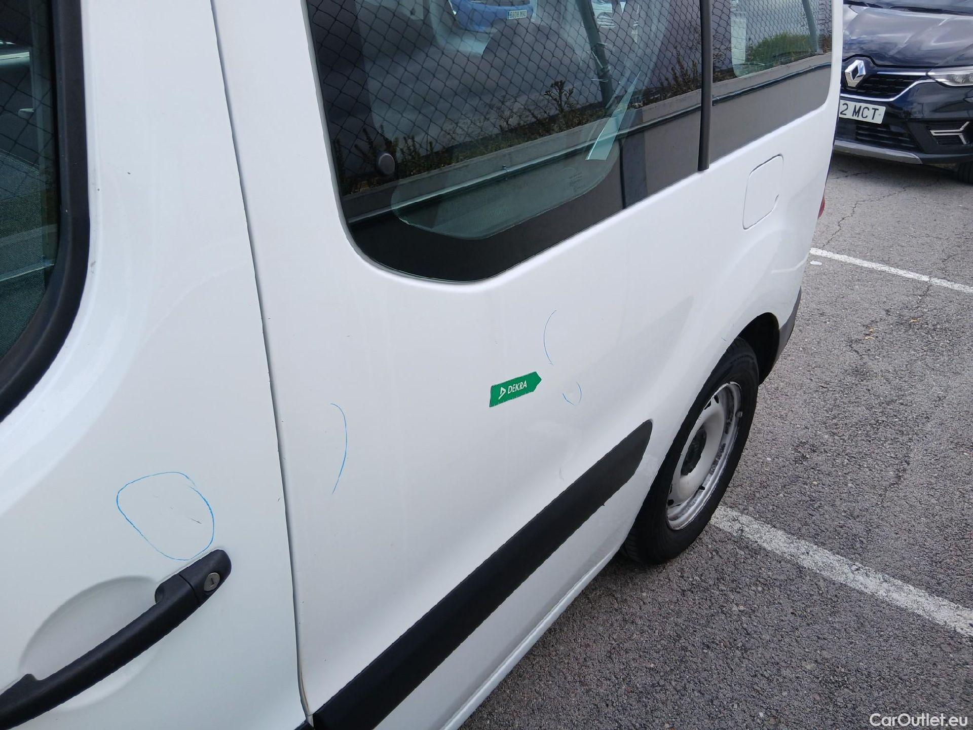  Citroen  Berlingo CITROEN  VU 4p 2G combi Multispace LIVE Edit.BlueHDi 74KW (100CV #32