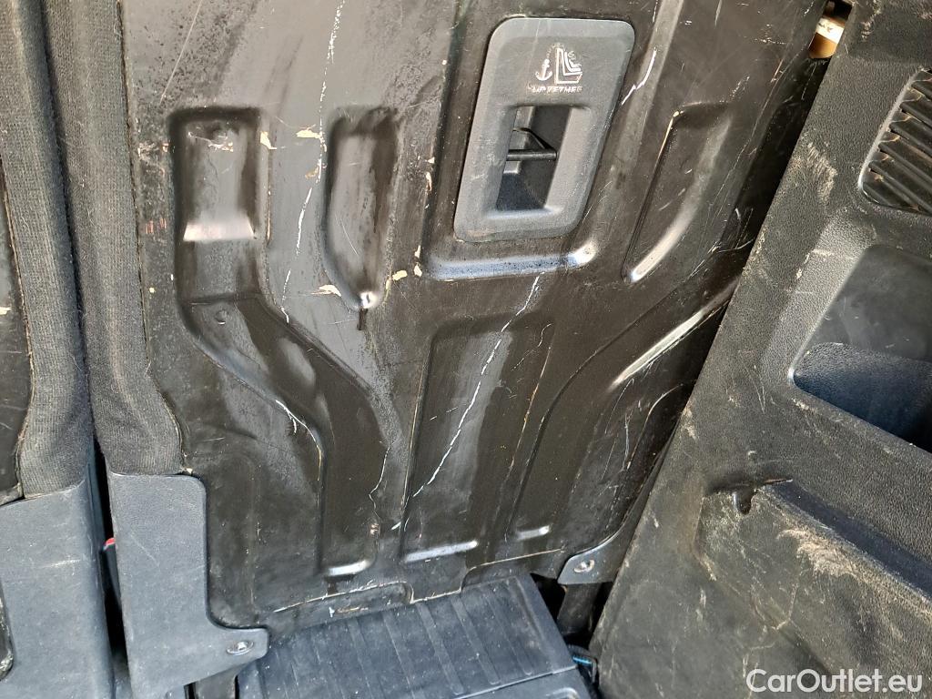  Citroen  Berlingo CITROEN  / 2018 / 4P / combi Talla M BlueHDi 100 LIVE (AC) #18