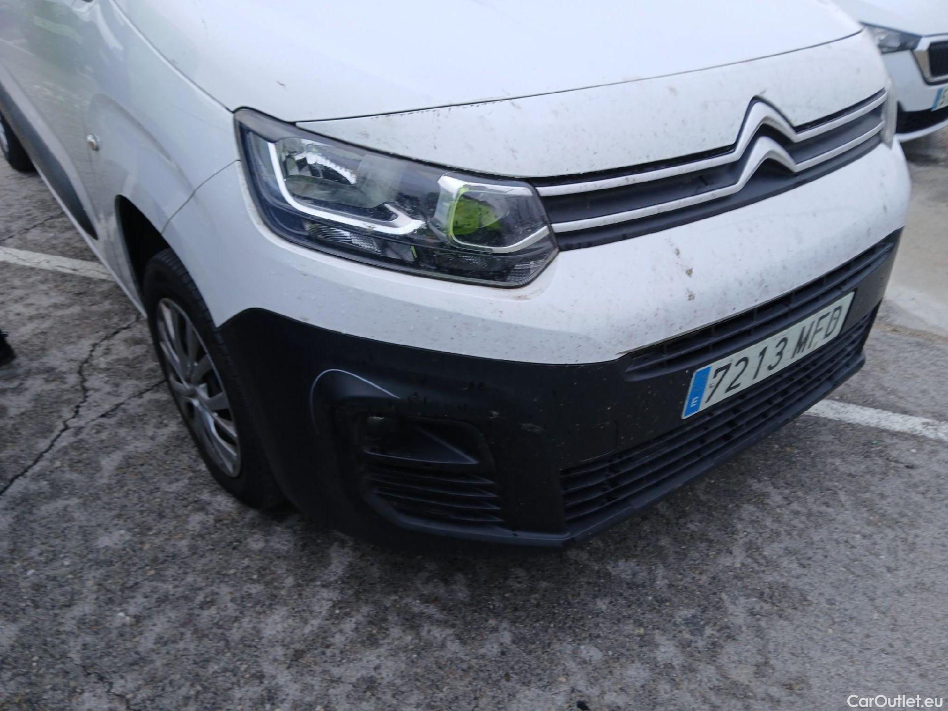  Citroen  Berlingo  Combi Live Pack Business M 1.5 BlueHDi 100CV MT6 E6d #17