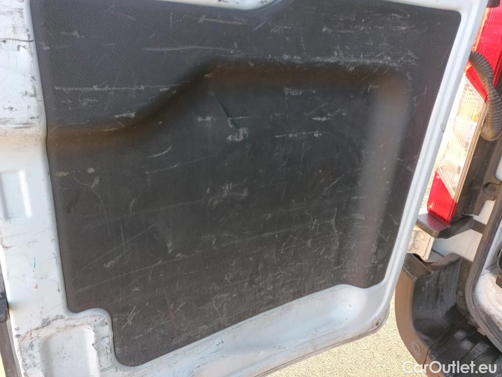  Ford  Transit FORD  / 2013 / 4P / furgón 350 96kW L2H2 Van Trend RWD MHEV #43