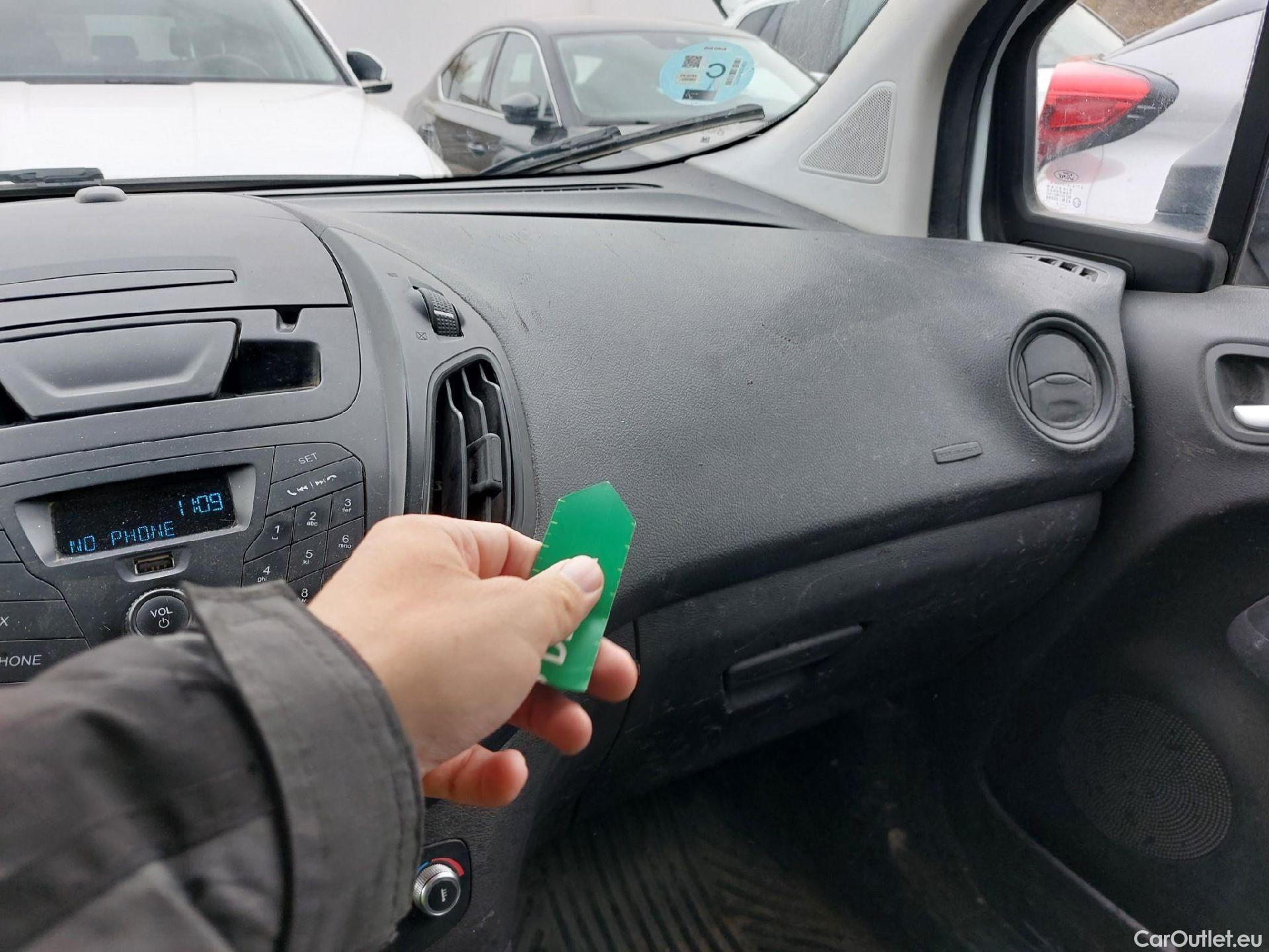  Ford  Transit  Courier Trend 1.5 TDCi 100CV MT6 E6d #24